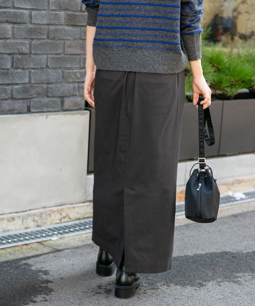 FORK&SPOON（フォークアンドスプーン）の「FORK&SPOON　裏起毛ストレートスカート（スカート・レディース・ブルー系その他/ブラック・1/2）」の14枚目の写真