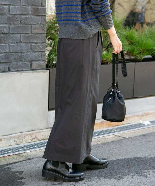 FORK&SPOON（フォークアンドスプーン）の「FORK&SPOON　裏起毛ストレートスカート（スカート・レディース・ブルー系その他/ブラック・1/2）」の15枚目の写真