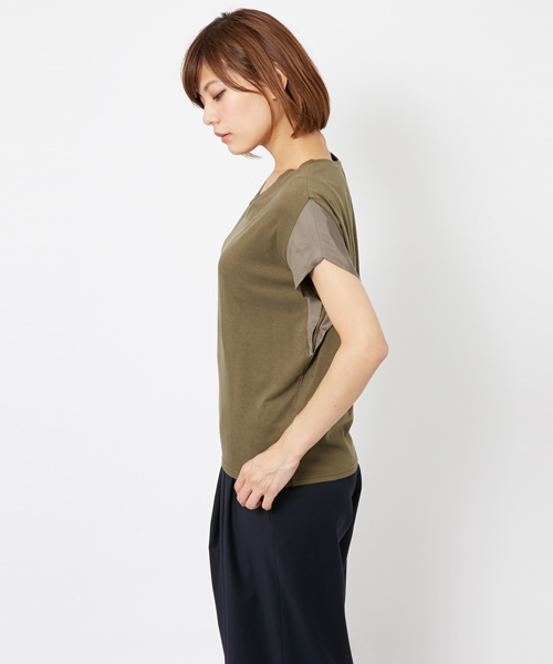 MILKFED.（ミルクフェド）の「V NECK S/S TOP（Tシャツ/カットソー・レディース・ホワイト/オリーブ/ネイビー・ONE SIZE）」の4枚目の写真