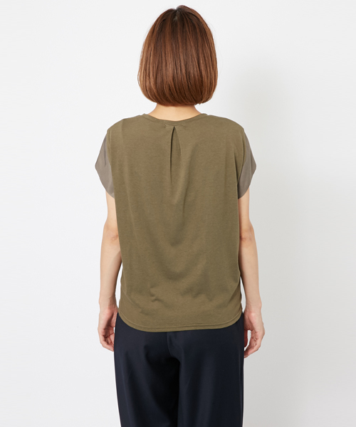 MILKFED.（ミルクフェド）の「V NECK S/S TOP（Tシャツ/カットソー・レディース・ホワイト/オリーブ/ネイビー・ONE SIZE）」の5枚目の写真