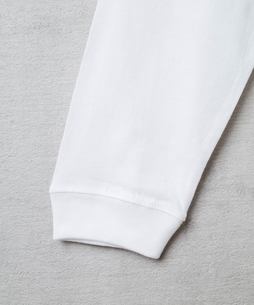 United Athle(ユナイテッドアスレ)の「【CBT1】【United Athle】5.6オンス 袖リブあり ロングスリーブ Tシャツ 5011(Tシャツ/カットソー・メンズ・ホワイト/ブラック・MEDIUM/X-LARGE/LARGE)」の6枚目の写真