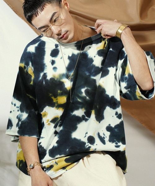 Aphlotus（アプロタス）の「タイダイ染 クルーネック H/S カットソー（Tシャツ/カットソー・メンズ・ネイビー/ブラック・SMALL/MEDIUM/LARGE）」の2枚目の写真