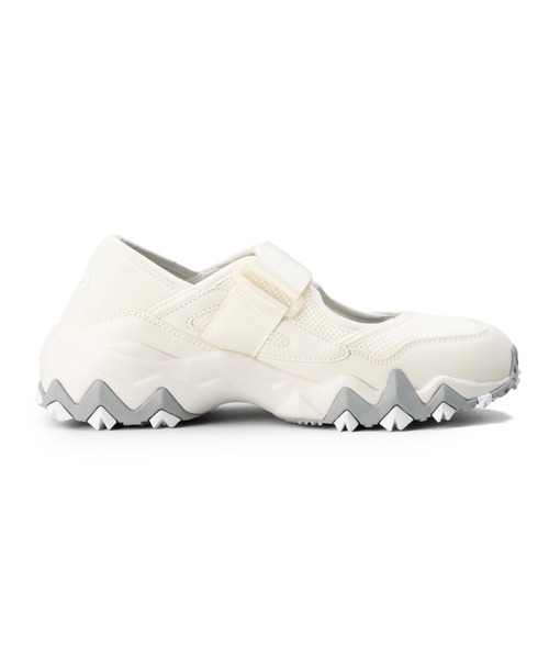 FILA（フィラ）の「FILA OAKMONT RECOVER（スニーカー・レディース・ホワイト系その他/ブラック・25.5cm/25.0cm/29.0cm/28.0cm/27.0cm/26.5cm/26.0cm/24.5cm/24.0cm/23.5cm/23.0cm/22.5cm）」の12枚目の写真