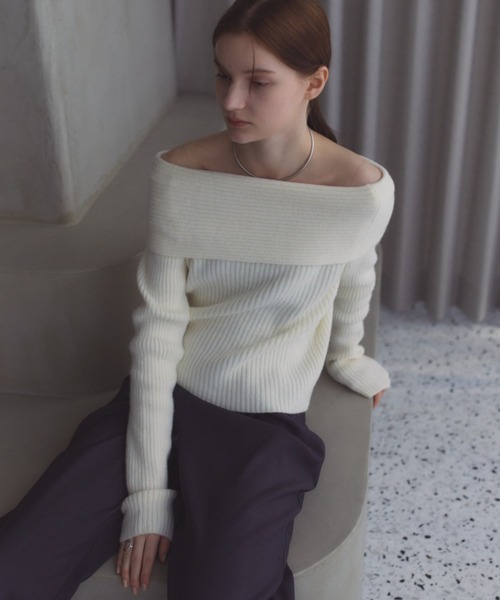 ANDMARY andmary ベージュオフショルダートップス ANDMARYオフショルダー アイボリー ニットトップス アンドマリー