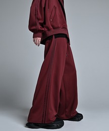 ADRER（アドラー）の「line track wide slacks / ライントラックワイドスラックス（その他パンツ）」