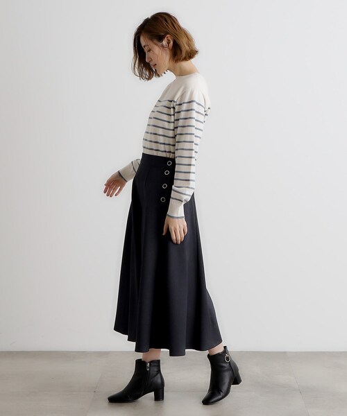 grove（グローブ）の「サイド釦フレアスカート（スカート・レディース・ナチュラル/グレー/ネイビー・02/03/01/04/05）」の9枚目の写真