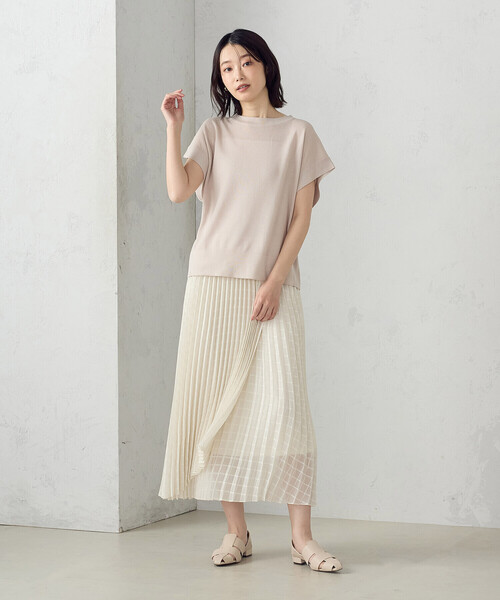 COMME CA ISM(コムサイズム)の「【洗濯機で洗える】ニットTシャツ(ニット/セーター・レディース・グリーン/ネイビー/サックスブルー/グレイッシュベージュ・FREE)」の6枚目の写真