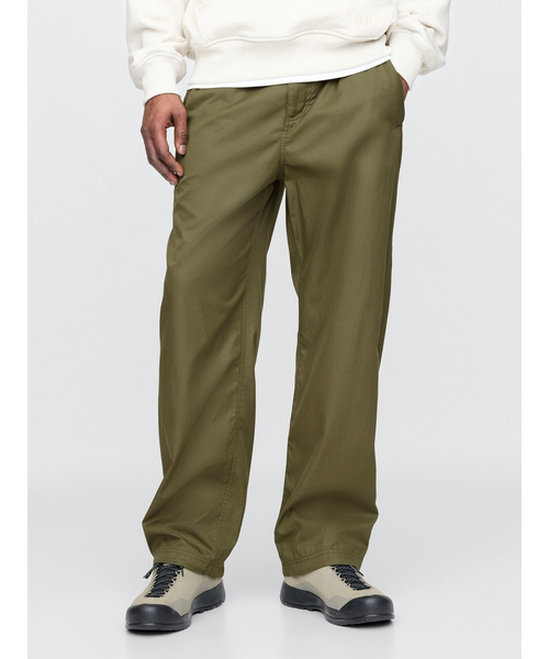 GAP（ギャップ）の「ツイル パラシュート バギーパンツ(ユニセックス)（その他パンツ・メンズ・ネイビー/グリーン・L/XL/M/S/XS）」の14枚目の写真