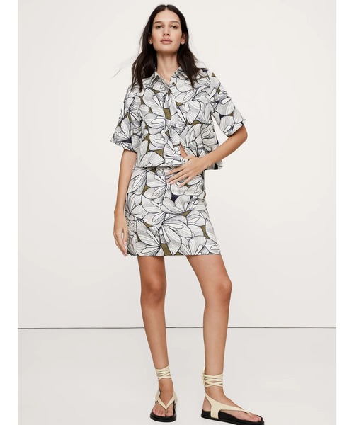 新品　Banana Republic リブ付　モノトーン水彩柄　タイトスカート BANANA REPUBLIC公式オンラインストア | シルククレープ ミディ