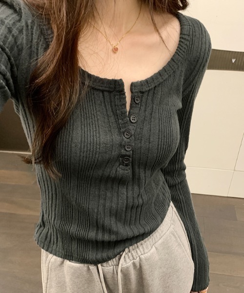 SHEPP（シープ）の「【お気に入り数3.2万人突破!/新色ライトグレー追加】ハーフボタン ヘンリーネック リブカットソー ニットソー（Tシャツ/カットソー・レディース・アイボリー/ピンクベージュ/ネイビー/グレー/ライトグレー・M/L）」の15枚目の写真