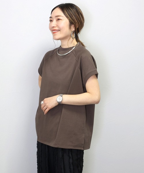 Aletta vita(アレッタビータ)の「綿リブ襟モックネックフレンチプルオーバー(Tシャツ/カットソー・レディース・ブラック/ブラウン系その他/オフホワイト・FREE)」の6枚目の写真