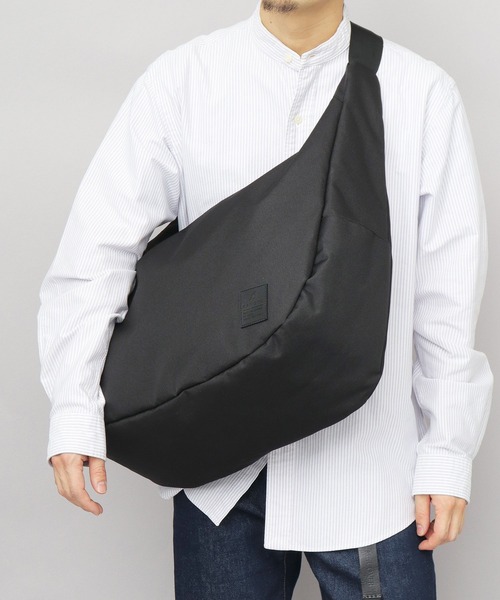 hinaページ　大きなラウンドショルダーバッグ3点 hinaページ 大きなラウンドショルダーバッグ3点 ストラップポイント