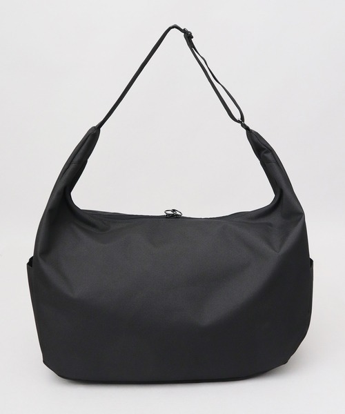 ラバータグ 大容量 ビッグラウンドショルダーバッグ L A4・B4収納対応