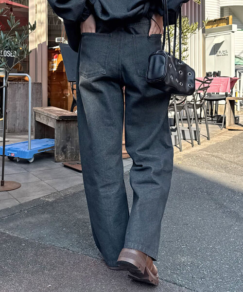 CIAOPANIC（チャオパニック）の「オーバーダイブラストワイドデニム（デニムパンツ・レディース・ブルー/ブラック/ネイビー・MEDIUM/LARGE/SMALL）」の7枚目の写真