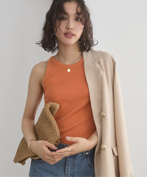 ANGIE（アンジー）の「カップ付き アメスリタンクトップ（タンクトップ・レディース・ブラック/ナチュラル/ブラウン/ホワイト/オレンジ/チャコール・SMALL/LARGE/MEDIUM）」の6枚目の写真