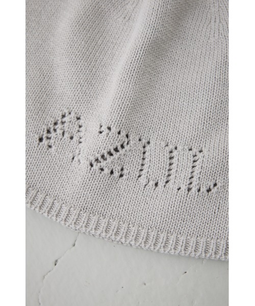 AZUL by moussy（アズールバイマウジー）の「ロゴパンチングニットビーニー（ニットキャップ/ビーニー・レディース・ブラック/グレー・FREE）」の4枚目の写真