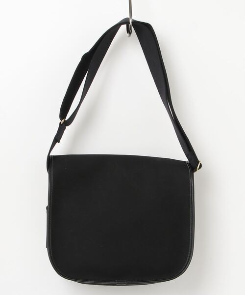 BRADY(ブレディー)の「Brady (ブレディ) STOUR(ショルダーバッグ・レディース・ブラック/カーキ・F)」の3枚目の写真