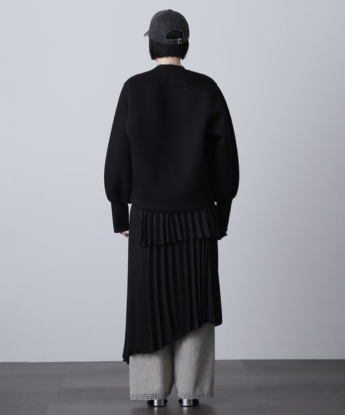 ROSE BUD(ローズバッド)の「(mici)BACK VOLUME TOP(スウェット・レディース・ホワイト/ブラック・ONE SIZE)」の10枚目の写真