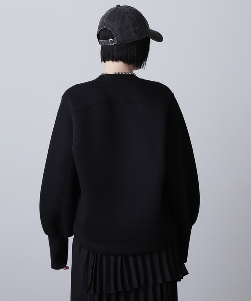 ROSE BUD(ローズバッド)の「(mici)BACK VOLUME TOP(スウェット・レディース・ホワイト/ブラック・ONE SIZE)」の13枚目の写真