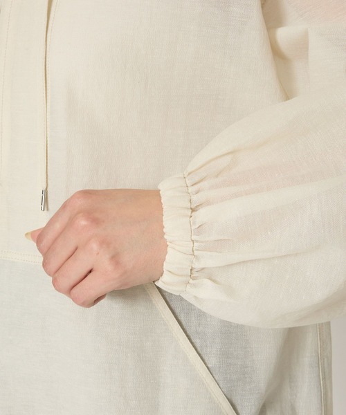 BABYLONE（バビロン）の「シアーオーガンジーアノラック（その他アウター・レディース・ホワイト/サックスブルー・フリー）」の4枚目の写真