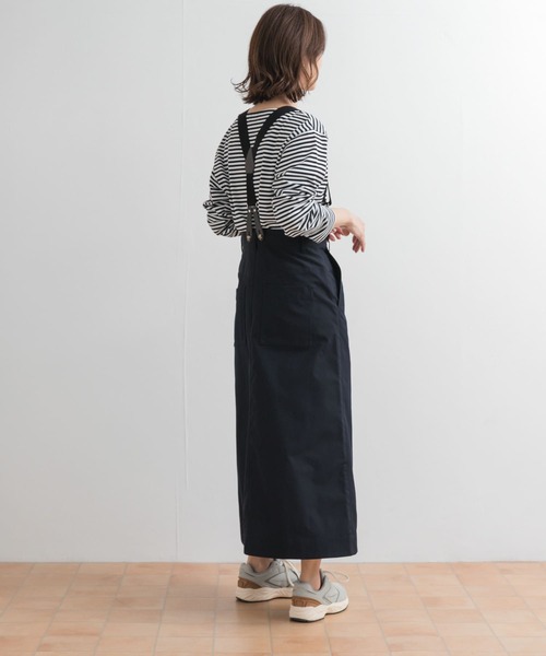 URBAN RESEARCH DOORS（アーバンリサーチドアーズ）の「サスペンダートラペーズスカート（スカート・レディース・ネイビー/ベージュ・MEDIUM）」の6枚目の写真