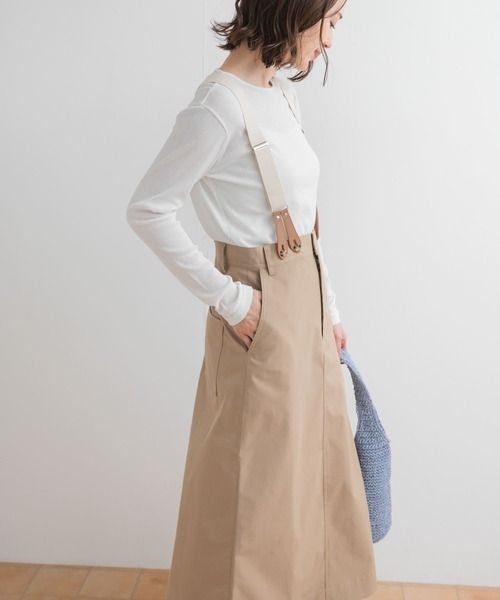 URBAN RESEARCH DOORS（アーバンリサーチドアーズ）の「サスペンダートラペーズスカート（スカート・レディース・ネイビー/ベージュ・MEDIUM）」の16枚目の写真