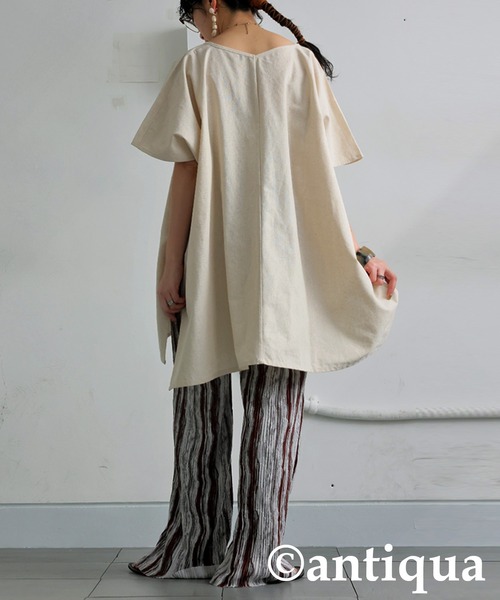 antiqua（アンティカ）の「リネンVネックポンチョ（その他トップス・レディース・チャコールグレー/ブラック/ナチュラル・ONESIZE）」の6枚目の写真
