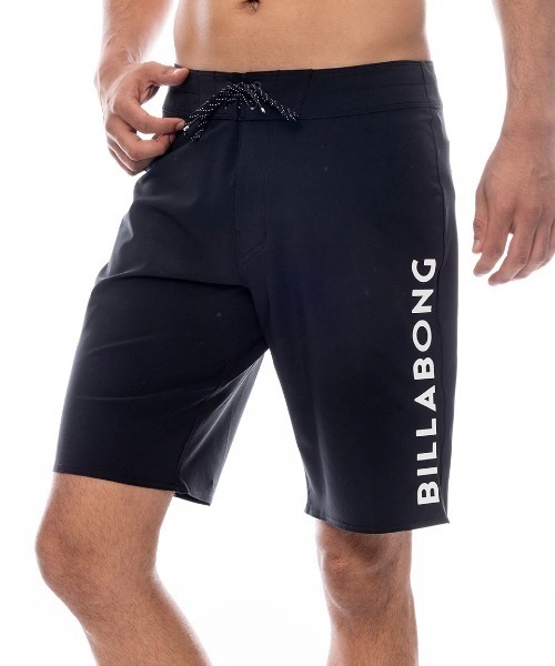 BILLABONG（ビラボン）の「BILLABONG メンズ ALLDAY PRO ボードショーツ 【2025年春夏モデル】/ビラボン撥水速乾サーフトランクス・ボードショーツ(水着)（水着・メンズ・ブラック系その他/レッド/ブラック/エメラルド・32inch/30inch/34inch/28inch）」の2枚目の写真