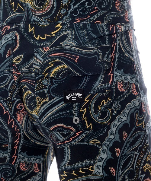 BILLABONG（ビラボン）の「BILLABONG メンズ ALLDAY PRO ボードショーツ 【2025年春夏モデル】/ビラボン撥水速乾サーフトランクス・ボードショーツ(水着)（水着・メンズ・ブラック系その他/レッド/ブラック/エメラルド・32inch/30inch/34inch/28inch）」の12枚目の写真