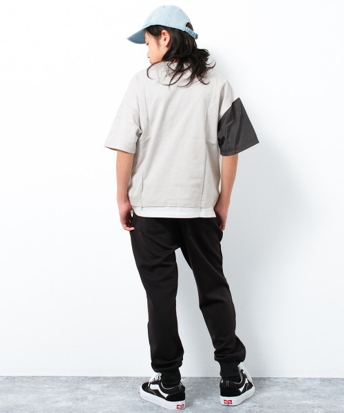 CONVERSE（コンバース）の「CONVERSE 別注フェイクレイヤードポケットTシャツ（Tシャツ/カットソー・キッズ・チャコールグレー/ブラック/ライトグレー・130/140/150/160）」の7枚目の写真