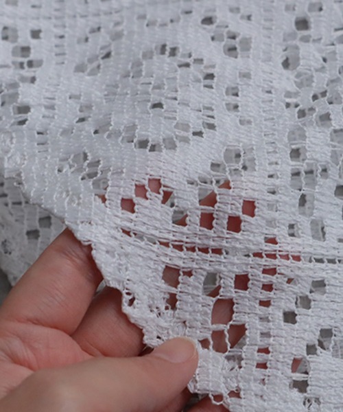 antiqua(アンティカ)の「ブロックレースシャツ(シャツ/ブラウス・レディース・ホワイト/ブラック・ONESIZE)」の6枚目の写真