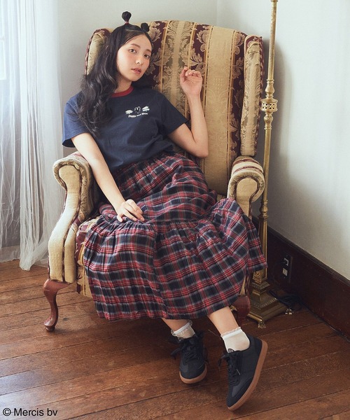 earth music&ecology(アースミュージックアンドエコロジー)の「miffy/earth Rose ringer Tee(Tシャツ/カットソー・レディース・クリーム/ネイビー・FREE)」の6枚目の写真