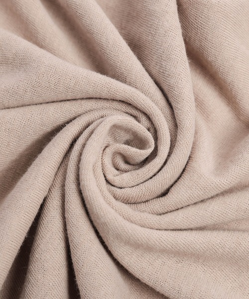 SUGAR BISKET(シュガービスケット)の「ロングスリーブTシャツ&タンクトップ(Tシャツ/カットソー・レディース・ベージュ/グレー/ホワイト/ブラック・フリー)」の16枚目の写真