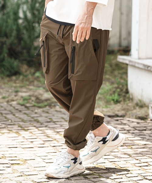 CAMBIO(カンビオ)の「mp13620- 撥水ナイロンストレッチキャンプパンツ(その他パンツ・メンズ・ブラック/オリーブ/カーキブラウン・S/M/L)」の10枚目の写真