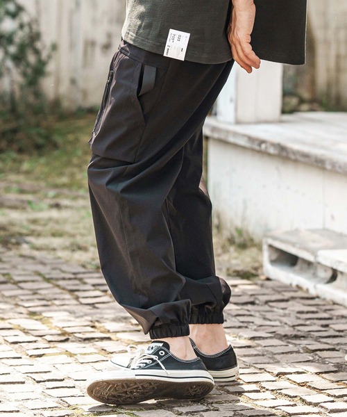 CAMBIO(カンビオ)の「mp13620- 撥水ナイロンストレッチキャンプパンツ(その他パンツ・メンズ・ブラック/オリーブ/カーキブラウン・S/M/L)」の17枚目の写真