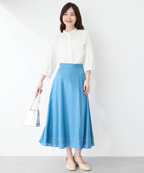 Petit Honfleur（プチオンフルール）の「ストレッチフレアリネンスカート（スカート・レディース・ベージュ/ネイビー/ブルー・64/67）」の17枚目の写真