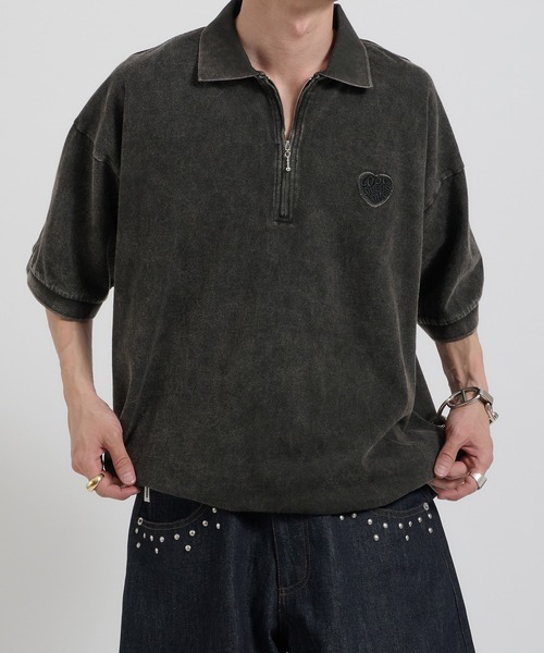 Perushu（ペルーシュ）の「ヴィンテージライクドローストリングZIPポロシャツ（ポロシャツ・メンズ・ライトブラウン/ブラック/ボルドー・LARGE/MEDIUM）」の4枚目の写真