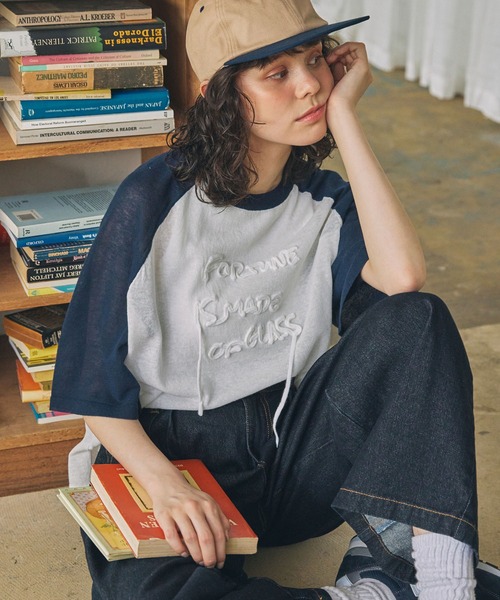 【夏を楽しむ♪】帆船の刺繍がお洒落◎ LouisVuitton Tシャツ 夏を楽しむ♪】帆船の刺繍がお洒落◎ LouisVuitton Tシャツ