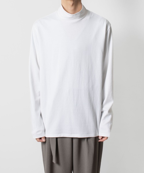 ATTACHMENT（アタッチメント）の「コットンダブルフェイス スリムフィット ハイネック L/S TEE / COTTON DOUBLE FACE SLIM FIT HIGHNECK L/S TEE（Tシャツ/カットソー・メンズ・キャメル/ライトグレー系/ダークグレー/ブラック/ホワイト・2/3/1）」の2枚目の写真