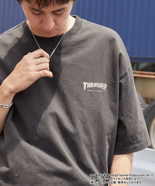 THRASHER(スラッシャー)の「THRASHER/スラッシャー 別注 ヴィンテージライクグラフィックプリント ロゴ刺繍 ピグメント加工半袖Tシャツ(Tシャツ/カットソー・メンズ・ブラウン/ブラック系/ブラック/オフホワイト・M/L)」の8枚目の写真