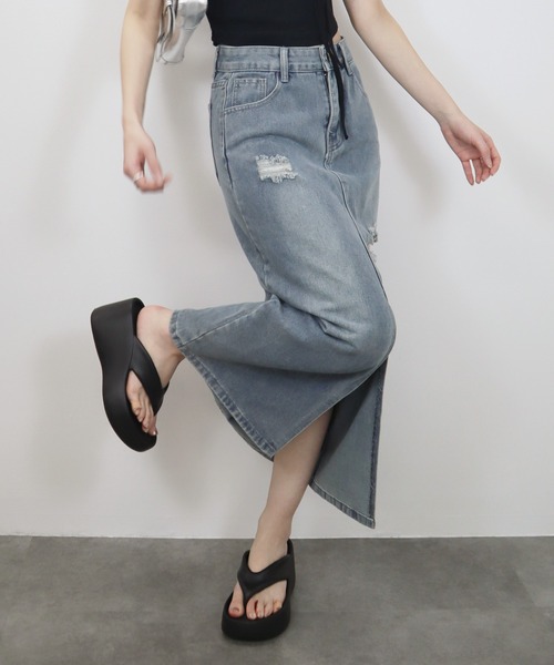 Reurie'(レウリィ)の「ダメージデニムスカート/damage denim skirt スカート デニム ブルー カジュアル ロング丈(スカート・レディース・ブルー・SMALL/MEDIUM)」の3枚目の写真