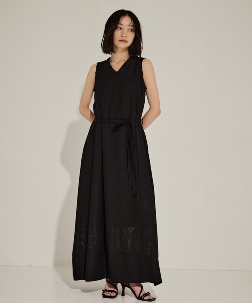STUDIOUS(ステュディオス)の「【STUDIOUS/ステュディオス】V Neck Sleeveless Mesh Dress/Vネックスリーブレスメッシュドレス(ワンピース・レディース・アイボリー/ブラック・1/2)」の20枚目の写真
