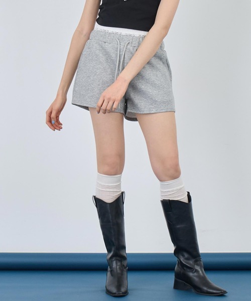 ANAP（アナップ）の「レース レイヤード風 スウェット ショート パンツ（スウェットパンツ・レディース・グレー/ブラック・FREE）」の7枚目の写真