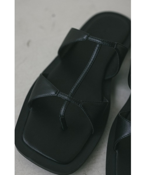 STYLEMIXER（スタイルミキサー）の「ダブルストラップフラットサンダル（サンダル・レディース・ブラック/ベージュ・SMALL/MEDIUM/LARGE）」の11枚目の写真