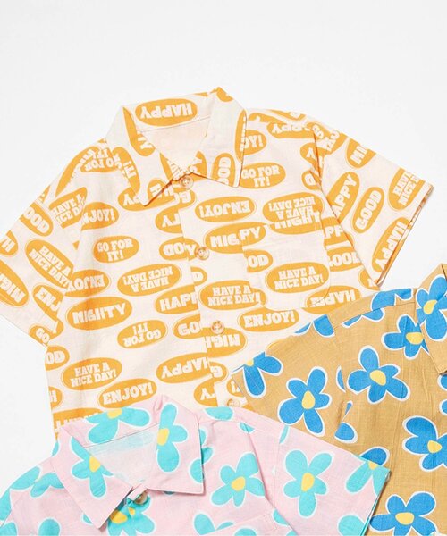 BREEZE（ブリーズ）の「【WEB限定/リンク/ジュニア対応】POP総柄 半袖シャツ（シャツ/ブラウス・キッズ・イエロー/ベージュ/ピンク/グリーン・140/130/120/110/100/90）」の4枚目の写真