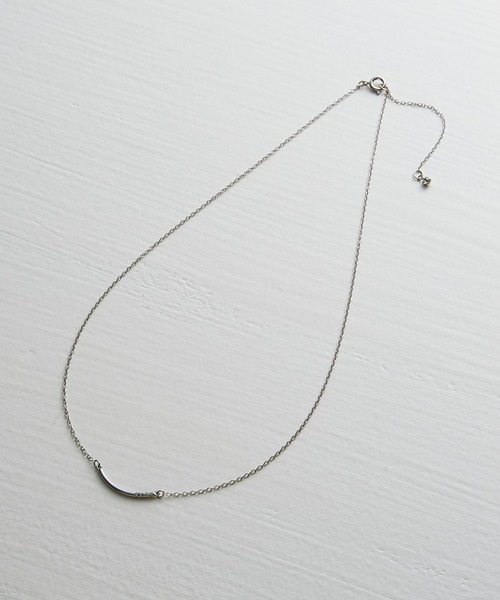 MAISON BREEZE（メゾンブリーズ）の「【MAISON BREEZE】ネックレス ニッケルフリー カーブ カットガラス プチペンダントネックレス 日本製 OSWY（ネックレス・レディース・ピンク/シルバー/ゴールド・FREE）」の7枚目の写真