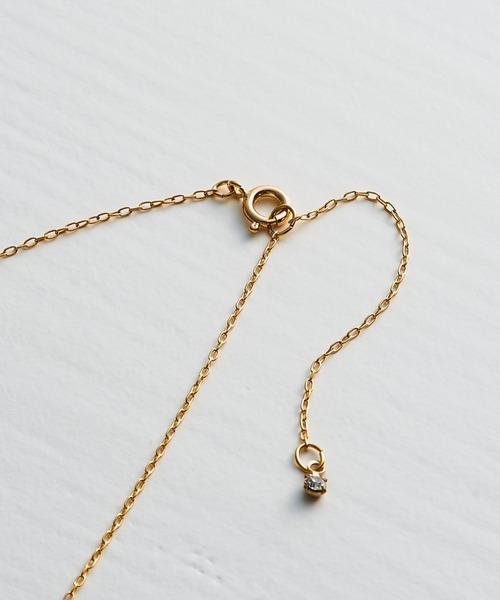 MAISON BREEZE（メゾンブリーズ）の「【MAISON BREEZE】ネックレス ニッケルフリー カーブ カットガラス プチペンダントネックレス 日本製 OSWY（ネックレス・レディース・ピンク/シルバー/ゴールド・FREE）」の5枚目の写真