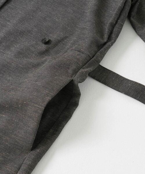 URBAN RESEARCH（アーバンリサーチ）の「『2サイズ展開』リネンブレンドジャンプスーツ（サロペット/オーバーオール・レディース・ブラック/ナチュラル・38/40）」の16枚目の写真