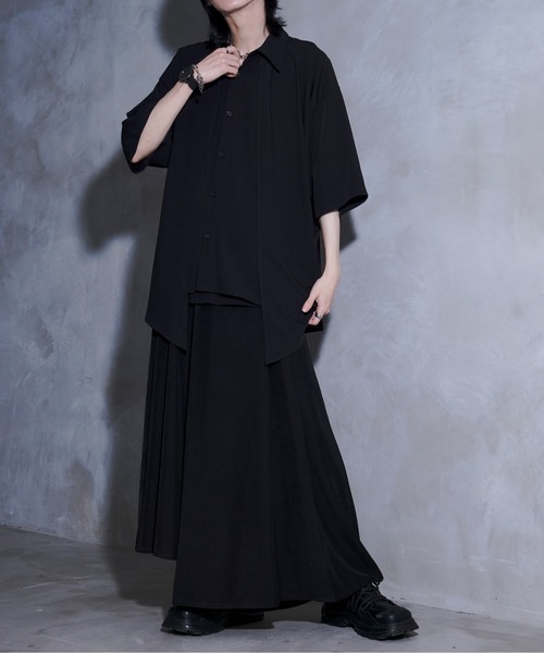 Ellno Loset(エルノロゼット)の「【黒色コラボ】ドレープアシメレイヤードシャツ(シャツ/ブラウス・メンズ・ブラック/オフホワイト・MEDIUM/SMALL/LARGE)」の18枚目の写真