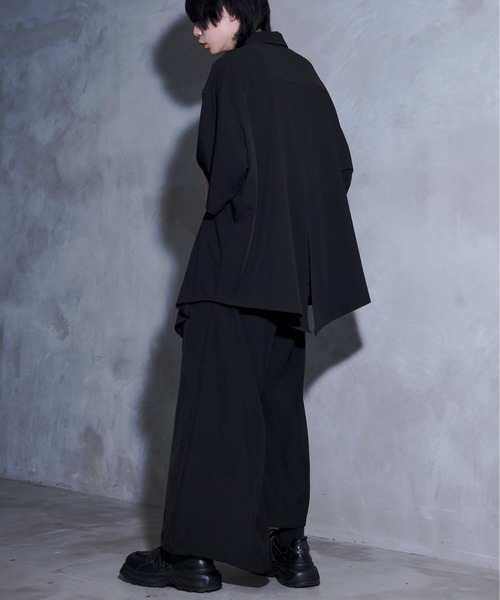 Ellno Loset(エルノロゼット)の「【黒色コラボ】ドレープアシメレイヤードシャツ(シャツ/ブラウス・メンズ・ブラック/オフホワイト・MEDIUM/SMALL/LARGE)」の20枚目の写真